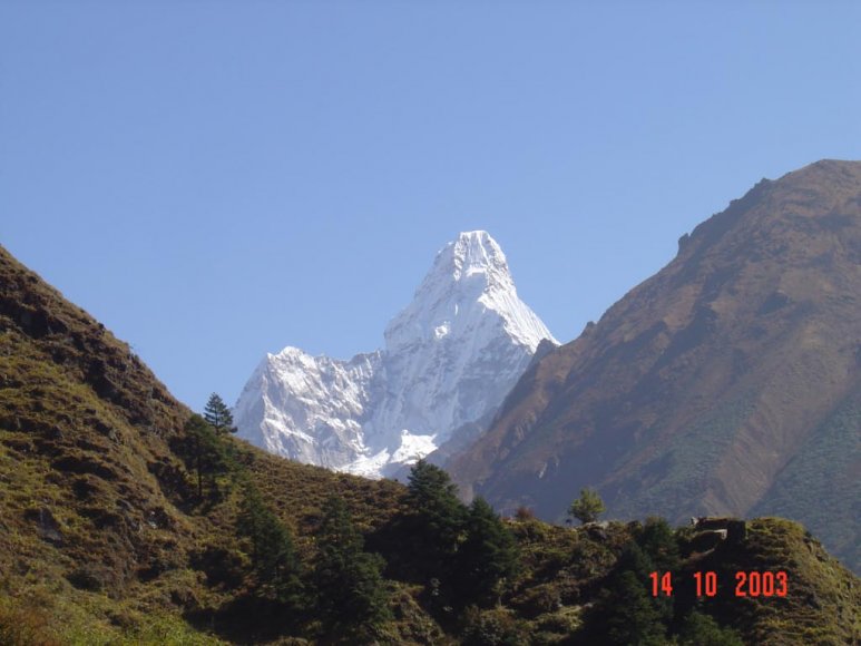 Everest BC-19.jpg